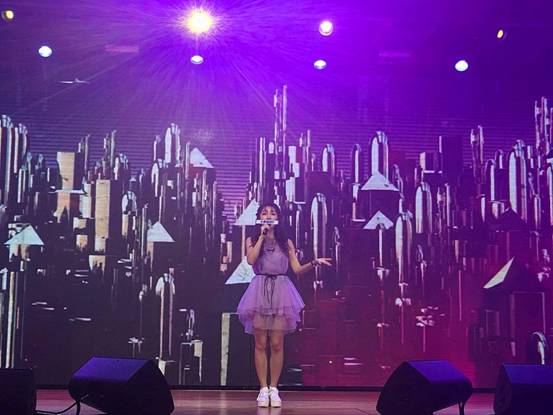 小目标考核嗨翻繁星直播 妇联 组合默契胜过微