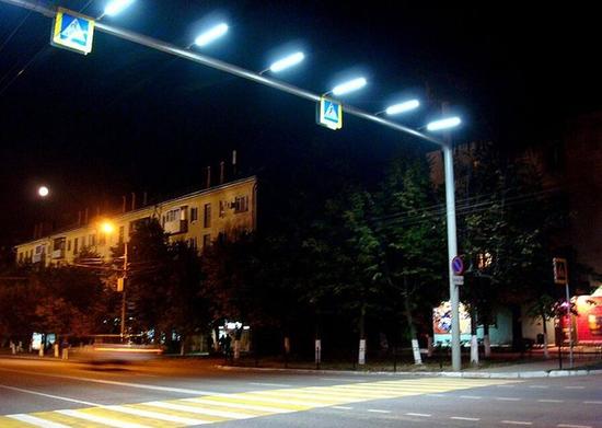 让道路和行人更加安全？空中斑马线诞生 