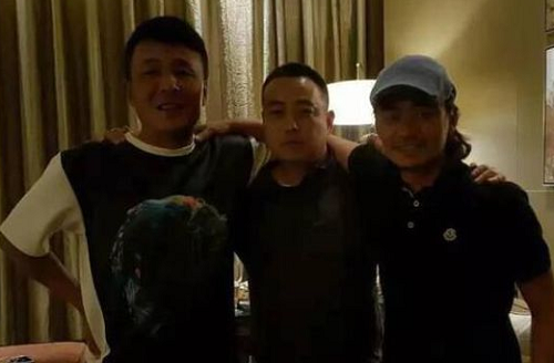 王宝强晒近照