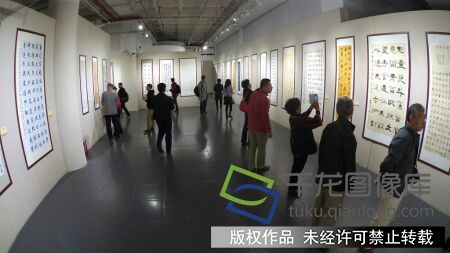 “京华墨韵”第十八届北京书法篆刻精品展开幕。千龙网 记者张静摄-1