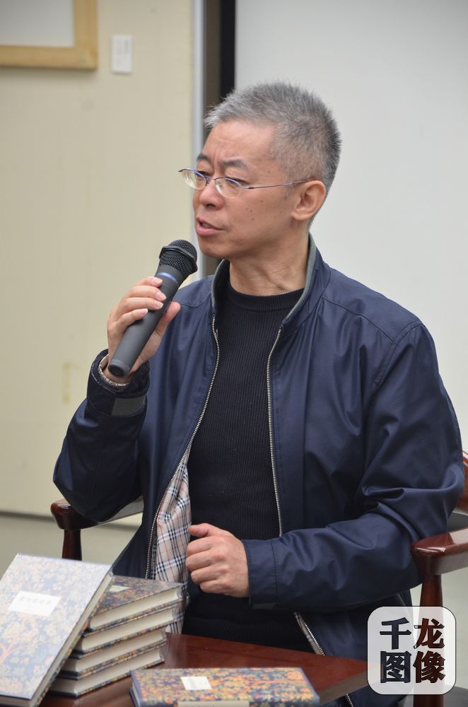 作者简平老师讲话