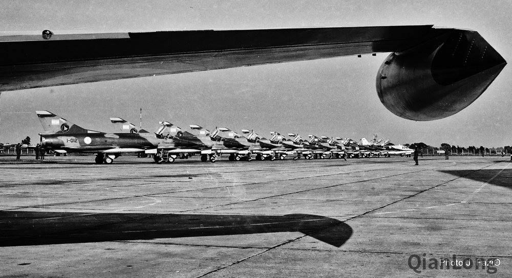 阿根廷空军幻影Ⅲ战斗机训练旧照 有模有样-