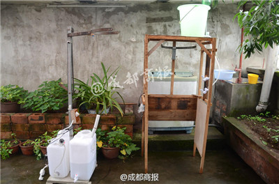 自动按摩洗头机结构。