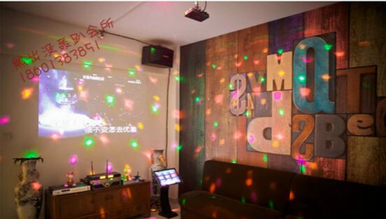 万圣节齐聚北京轰趴馆 嗨翻一夜(2)-千龙网·中