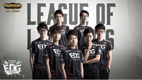 中国人能统治DOTA2，为何在LOL上却难以取得突破呢？