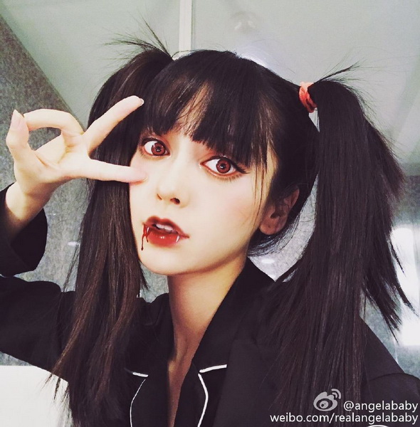 angelababy微博晒万圣节Cos 扎双马尾扮鬼娃娃【5】