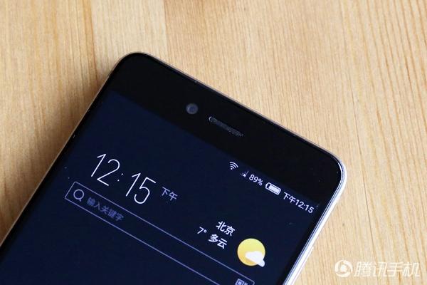 努比亚miniS评测：设计激进的小屏拍照手机