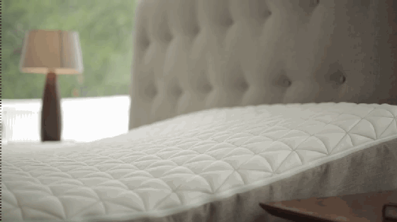 躺上来自己会动 这款床垫能颠覆你的睡眠方式
