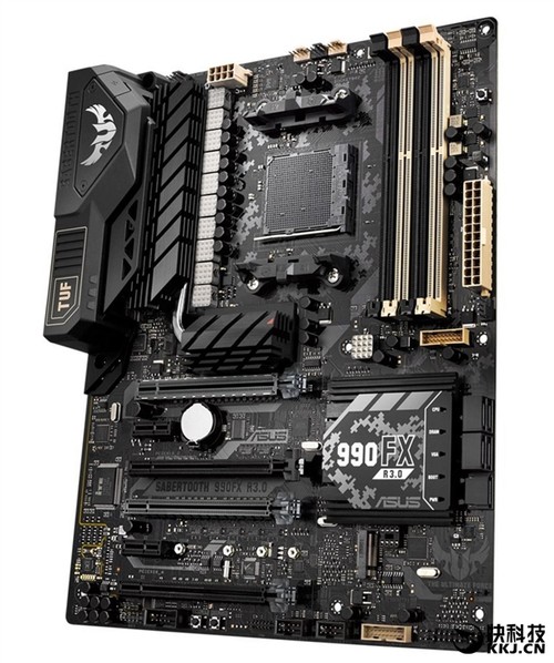 AMD推土机最后一战！华硕发布990FX新品