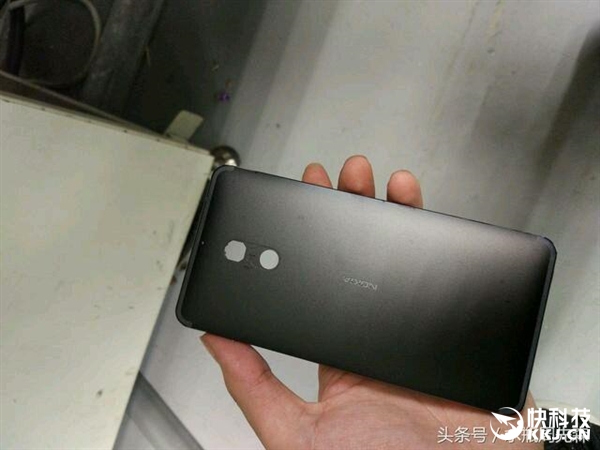 诺基亚全新旗舰真机首曝光：外形大亮！