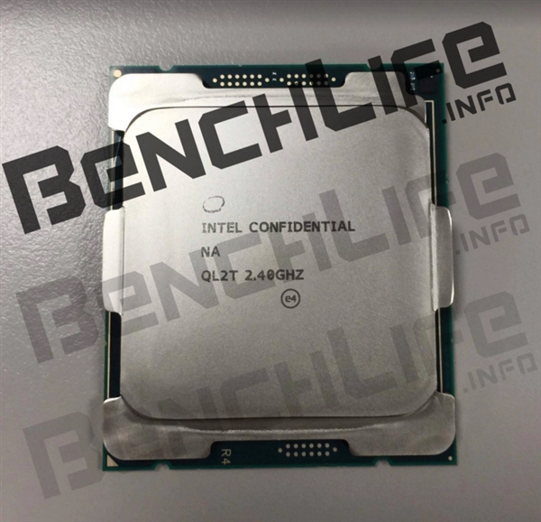 Intel新旗舰十核Skylake-X现身：又换接口