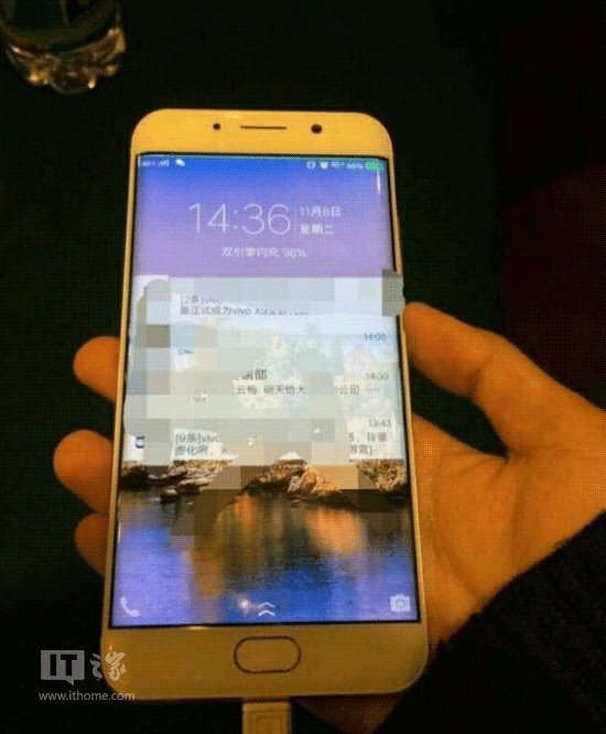 疑似vivo Xplay6真机曝光：双曲面屏+后置双摄