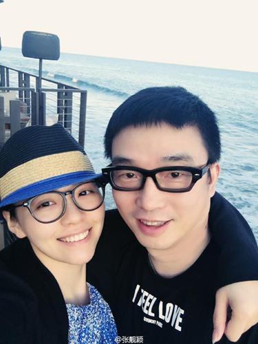 张靓颖男友秀恩爱
