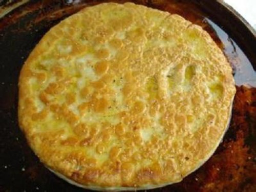 男子网购手机收到大饼（网络配图）