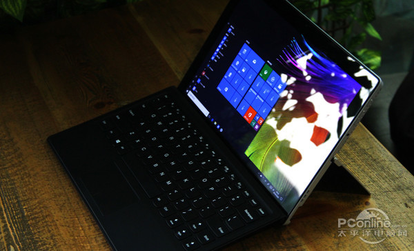 联想MIIX 5vs微软SP4：实力面前低头的竟然是它？