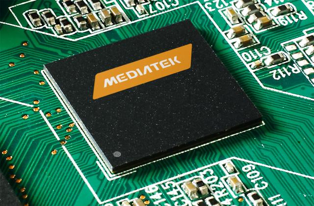 魅族Pro 7或首发联发科X30 这外观让我好方