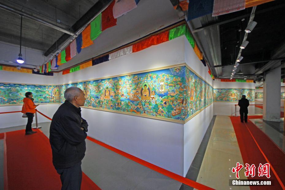 10多位画师耗时6年制作百米唐卡亮相天津