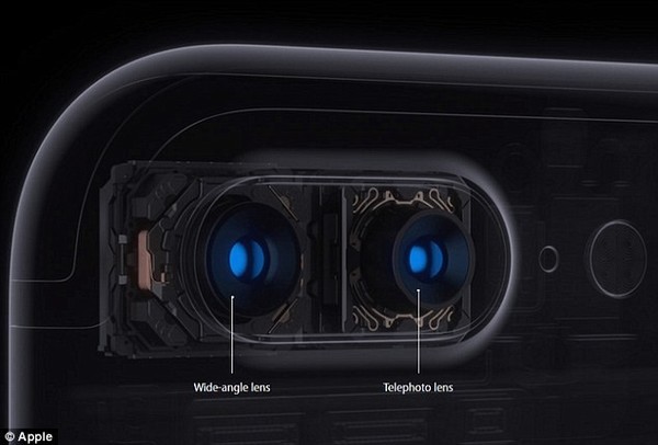 iPhone 8曝光