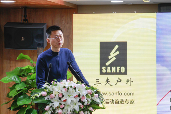 乐嘉体育创始人谈晓平