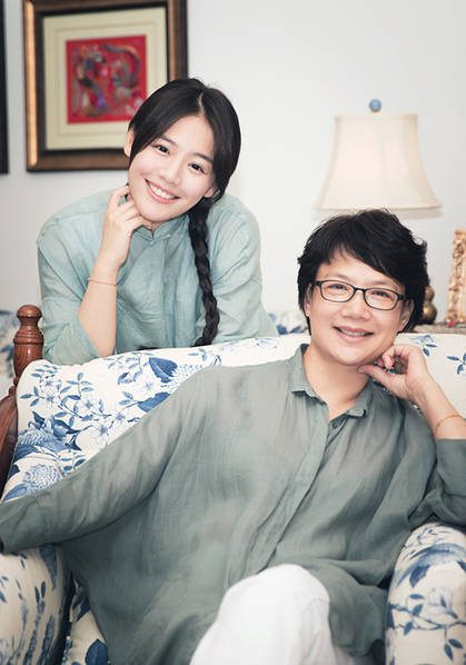 马思纯妈妈曝光 是蒋雯丽的亲姐姐兼经纪人（组图）