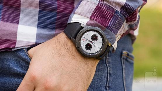 三星Gear S3 frontie更爷们了！但系统真难用