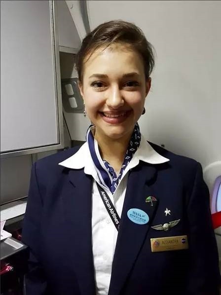 没悬念！世界最美的十位空姐一览：中国女孩第一