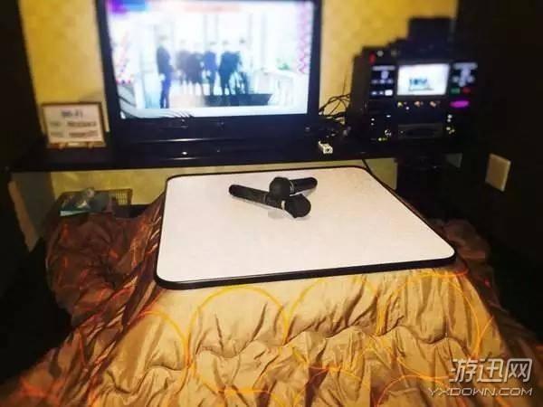 日本“逆天”网吧曝光：带卡拉OK 还有私密小包间！