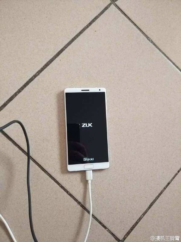 ZUK Edge