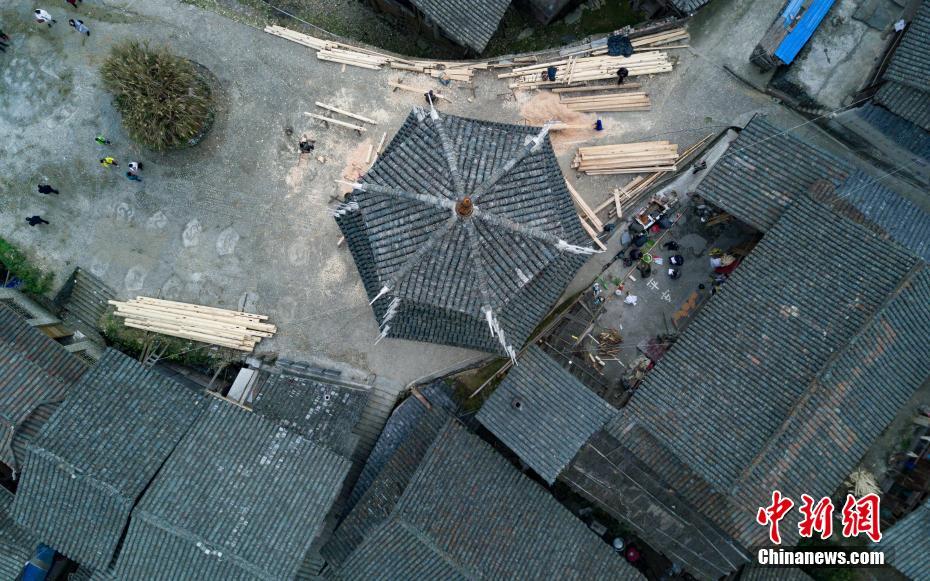 航拍贵州传统村落大利侗寨