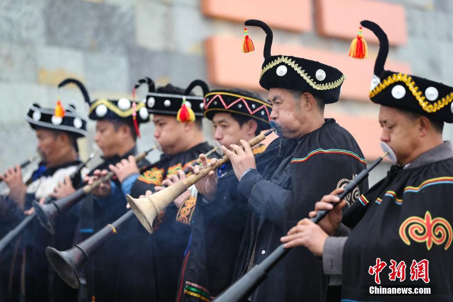 贵州六盘水彝族共庆彝历新年
