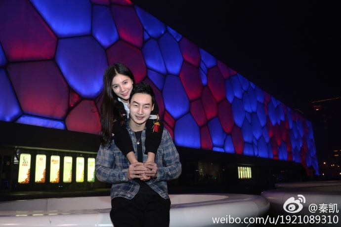 72817f1ely1faylazn6v6j21400qoafk0