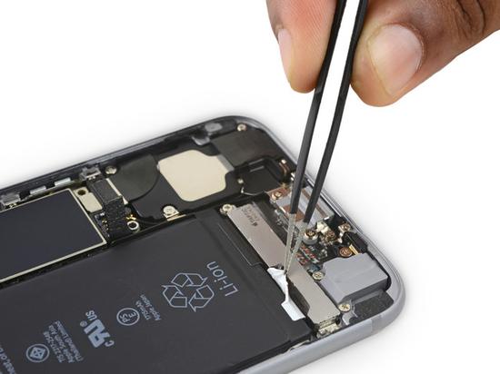 只需15步 教你动手更换iPhone 6s电池 