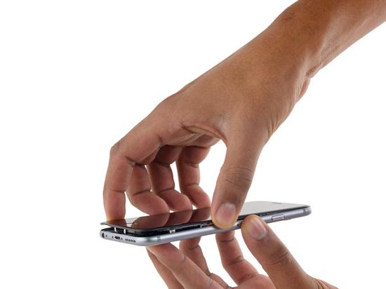 只需15步 教你动手更换iPhone 6s电池 