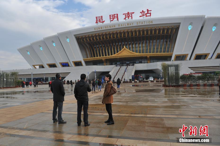 沪昆高铁全线贯通 云南进入中国高铁版图