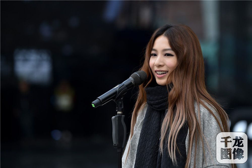 萧敬腾雨神不灵了?田馥甄剧透开嗓小幸运!-千