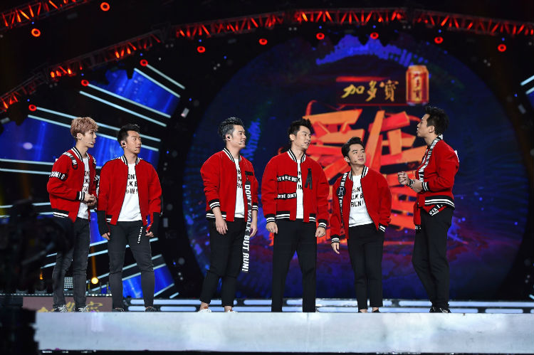 浙卫跨年晚会提档一天 跑男唱主角华语乐坛歌