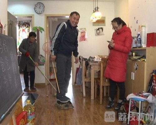 南京市民捕20斤重巴西鳄龟 不放生选择吃掉