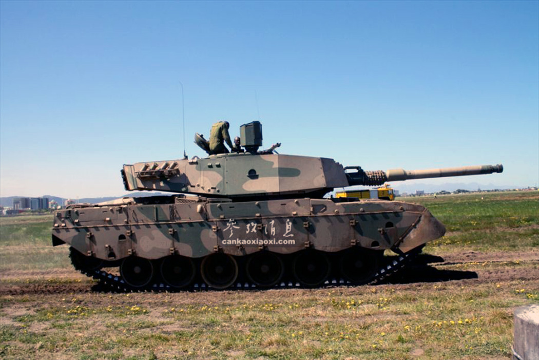 炮塔尾部自带澡盆! 南非陆军魔改 百夫长 主战