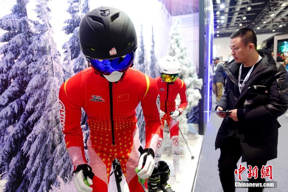 北京冬奥展商机728个品牌亮相亚洲运动用品展