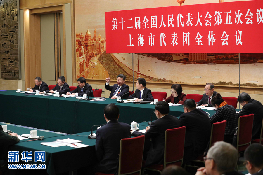 3月5日，中共中央总书记、国家主席、中央军委主席习近平参加十二届全国人大五次会议上海代表团的审议。新华社记者 王晔 摄