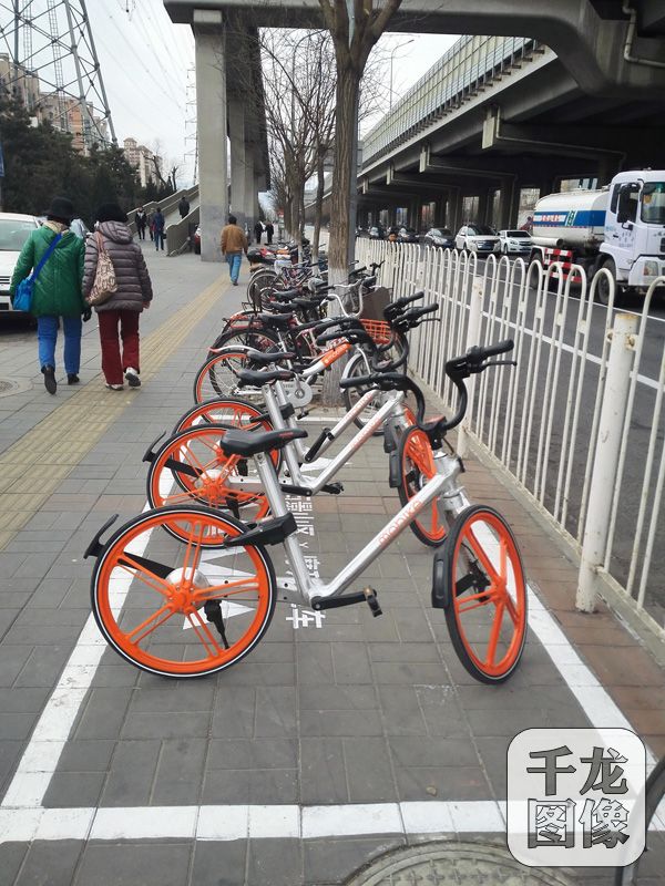 摩拜单车在北京有了专用泊车位(4)-千龙网·中