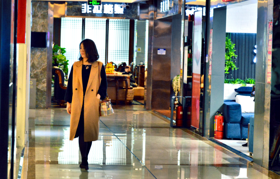 全能好帮手 90后女设计师的7座MPV-千龙网·