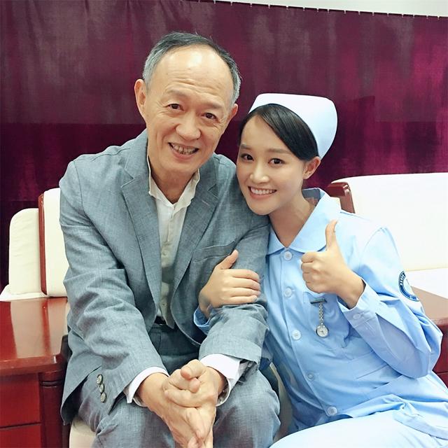 蓝盈莹《外科风云》定档 阳光演绎白衣天使-