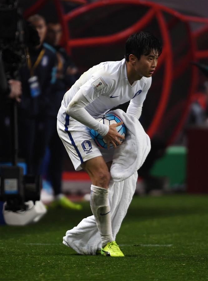 （体育）（45）足球&mdash;&mdash;世预赛：中国队战胜韩国队