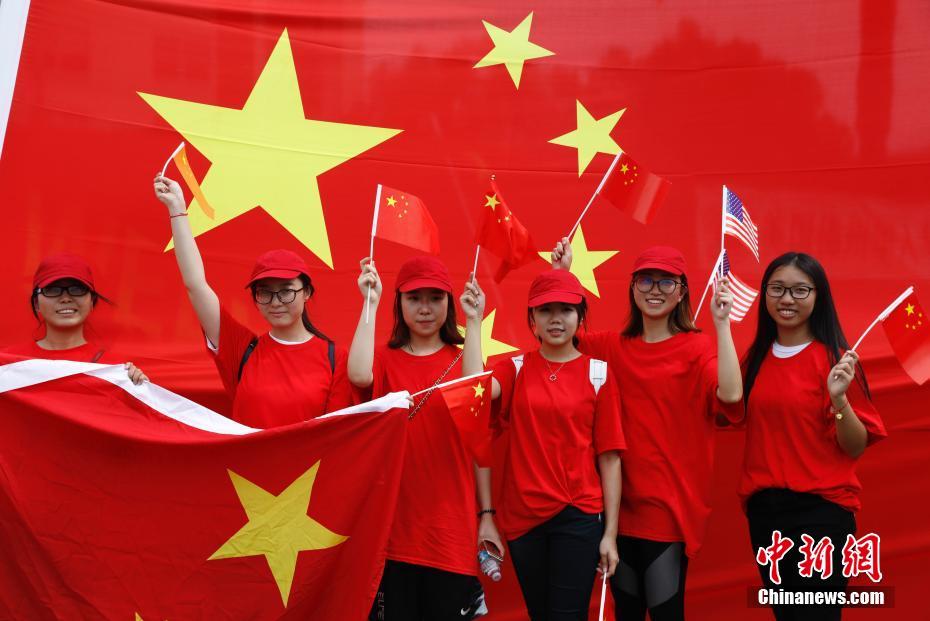 美国佛州侨界热烈欢迎中国国家主席习近平来访