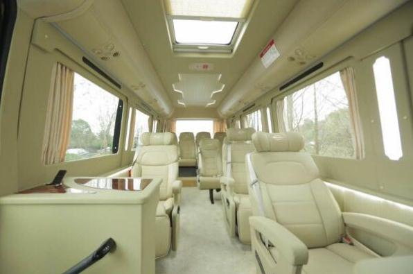 再担重任  长江汽车连续服务博鳌论坛获赞誉