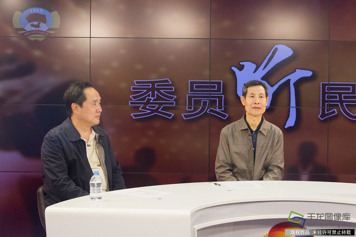 委员听民意：让我们共同关注北京城市中轴线保护直播现场。