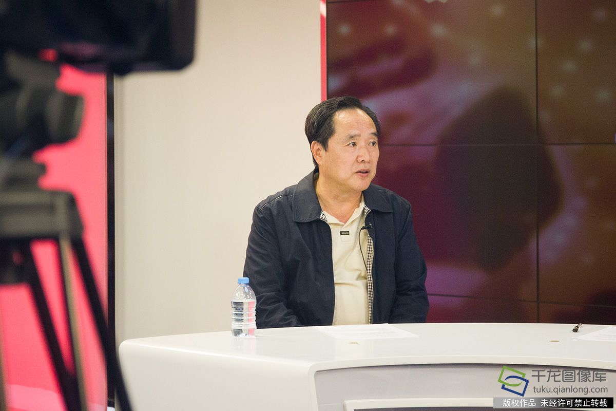 市政协委员，北京市社科院历史研究所原所长王岗。