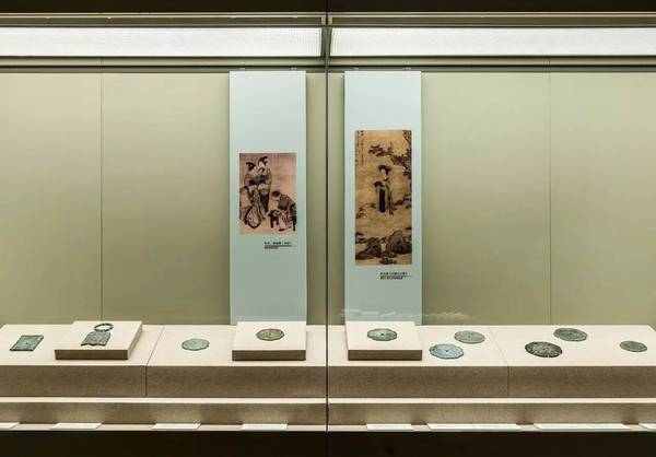 必忠必信--王纲怀捐赠铜镜展向清华106周年