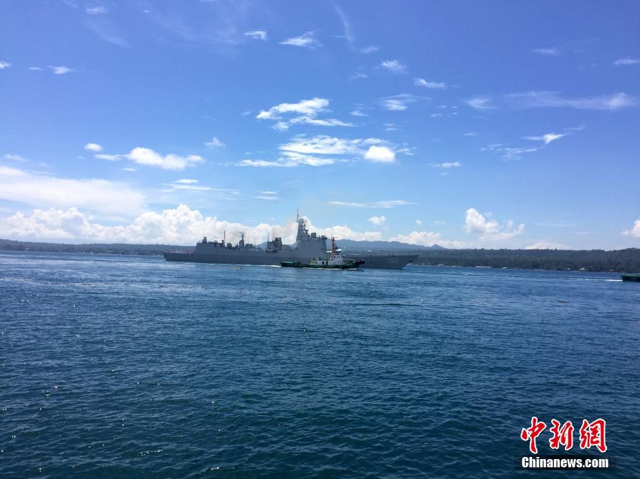 中国海军舰艇编队结束访问离开菲律宾